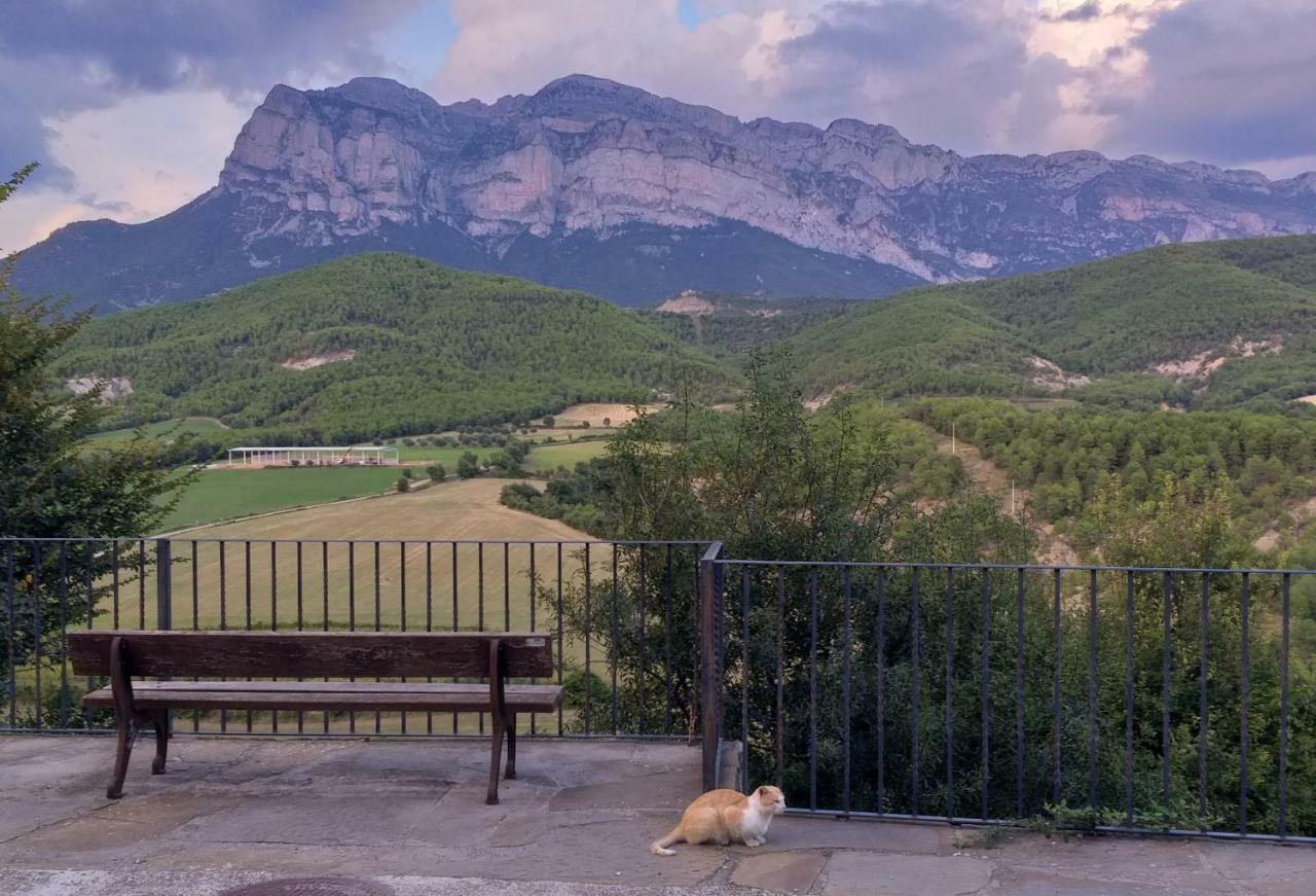 منزل الضيف El Pueyo de Araguás  في Casa Encuentra, En El Pirineo Al Lado De Ainsa المظهر الخارجي الصورة